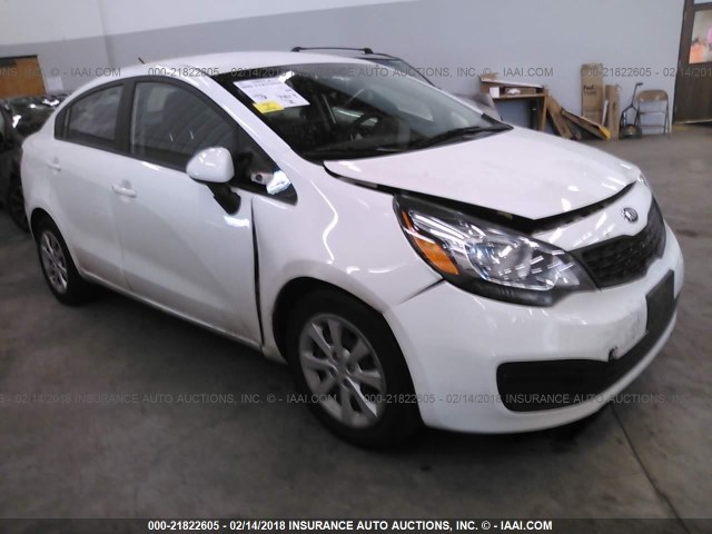 KNADM4A36E6371008 - 2014 KIA RIO LX WHITE photo 1