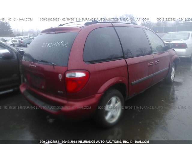 1D4GP45R65B137791 - 2005 DODGE CARAVAN SXT RED photo 4