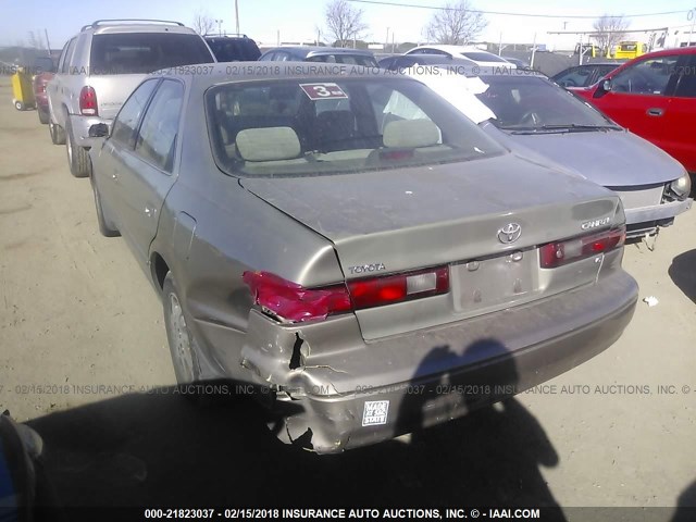 JT2BF22K0X0234742 - 1999 TOYOTA CAMRY LE/XLE Qızıl foto 3