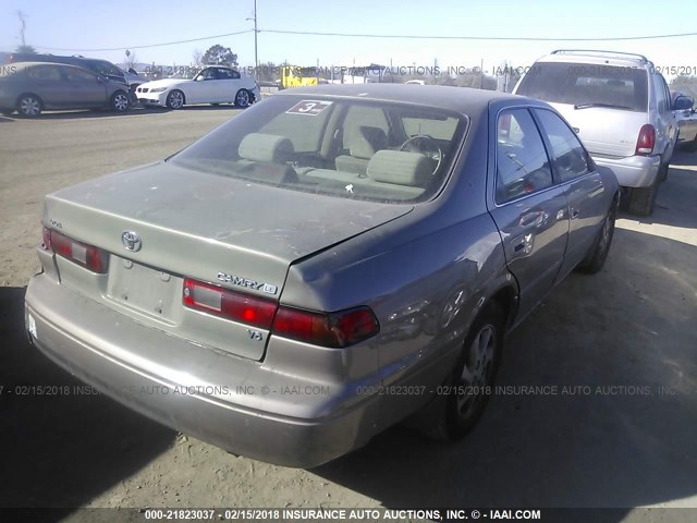 JT2BF22K0X0234742 - 1999 TOYOTA CAMRY LE/XLE Qızıl foto 4