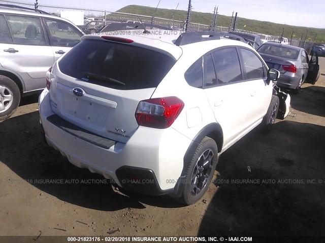 JF2GPACC9E8216672 - 2014 SUBARU XV CROSSTREK 2.0 PREMIUM WHITE photo 4