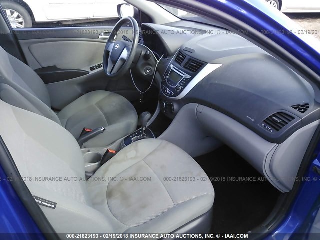 KMHCT4AEXDU541959 - 2013 HYUNDAI ACCENT GLS/GS BLUE photo 5