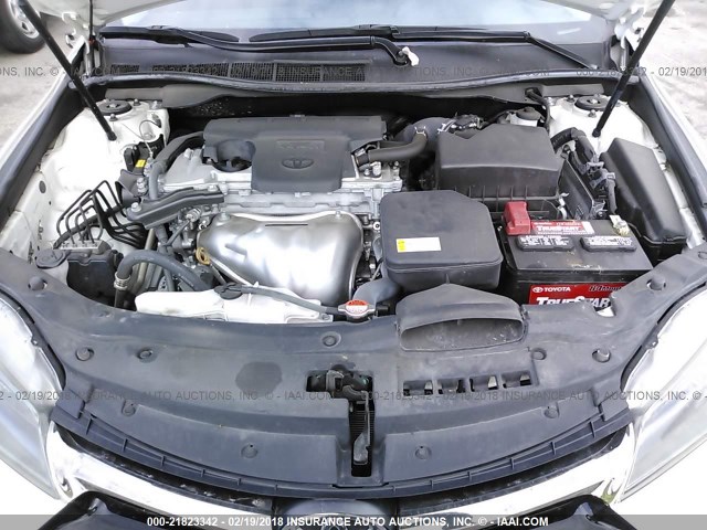 4T1BF1FK1GU159405 - 2016 TOYOTA CAMRY LE/XLE/SE/XSE Blanc photo 10