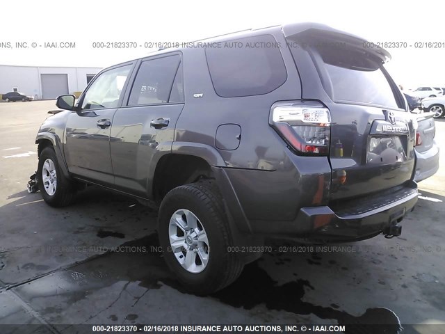 JTEBU5JR8F5249239 - 2015 TOYOTA 4RUNNER SR5/LIMITED/TRAIL/TRD RPO GRAY photo 3