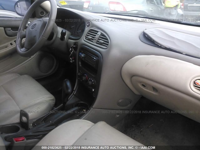 1G3NF52E0YC311285 - 2000 OLDSMOBILE ALERO GLS 勃艮第红 照片 5