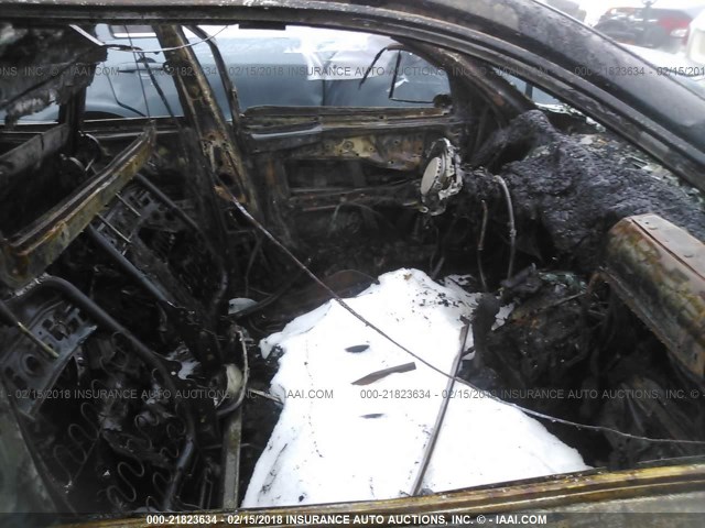 4T1BG12K5TU920689 - 1996 TOYOTA CAMRY DX/LE/XLE WHITE photo 5