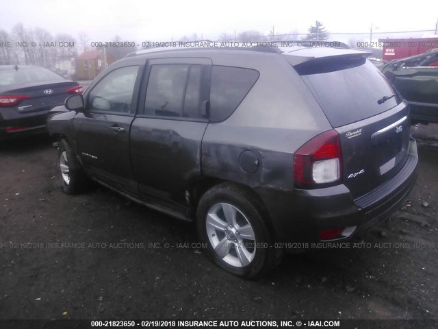 1C4NJDEB5FD365148 - 2015 JEEP COMPASS LATITUDE 灰色 照片 3