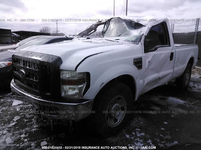 1FTSF20R88EE55484 - 2008 FORD F250 SUPER DUTY WHITE photo 2