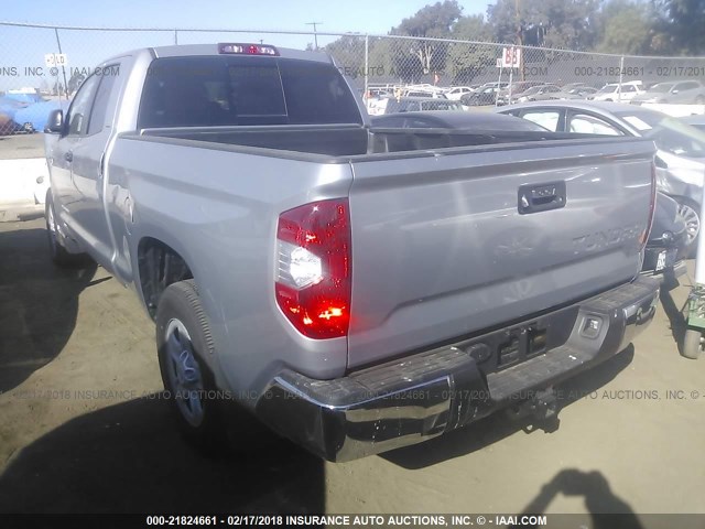 5TFRY5F12HX213774 - 2017 TOYOTA TUNDRA DOUBLE CAB SR/SR5 SILVER photo 3