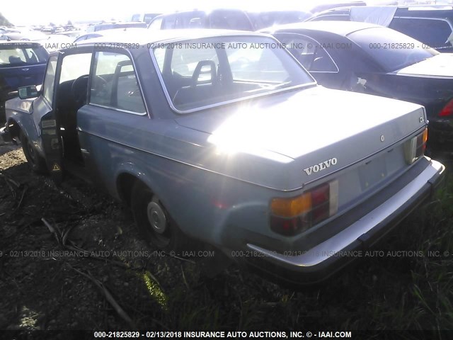 YV1AX4920C1216709 - 1982 VOLVO 242 DL BLUE photo 3