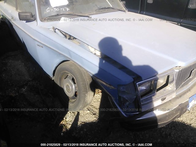 YV1AX4920C1216709 - 1982 VOLVO 242 DL BLUE photo 6