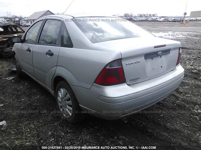 1FAFP34N57W207221 - 2007 FORD FOCUS ZX4/S/SE/SES 银色 照片 3