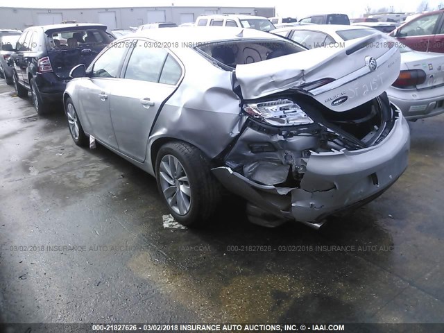 2G4GR5GX5H9146718 - 2017 BUICK REGAL PREMIUM SILVER photo 3