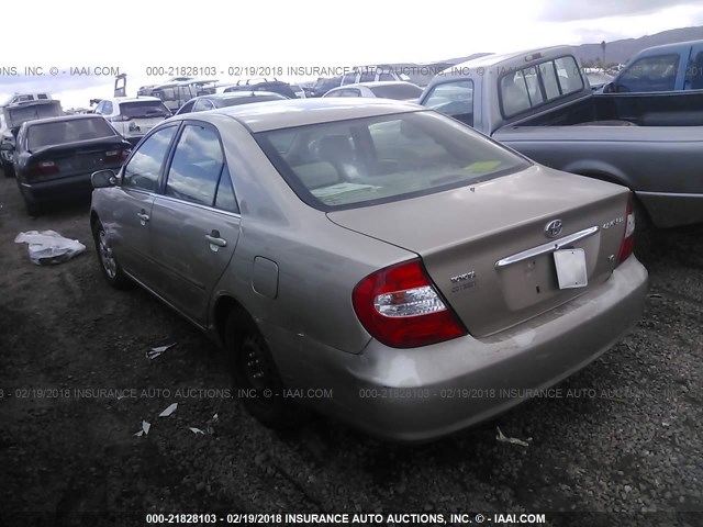 JTDBF32K330104106 - 2003 TOYOTA CAMRY LE/XLE Gold Foto 3