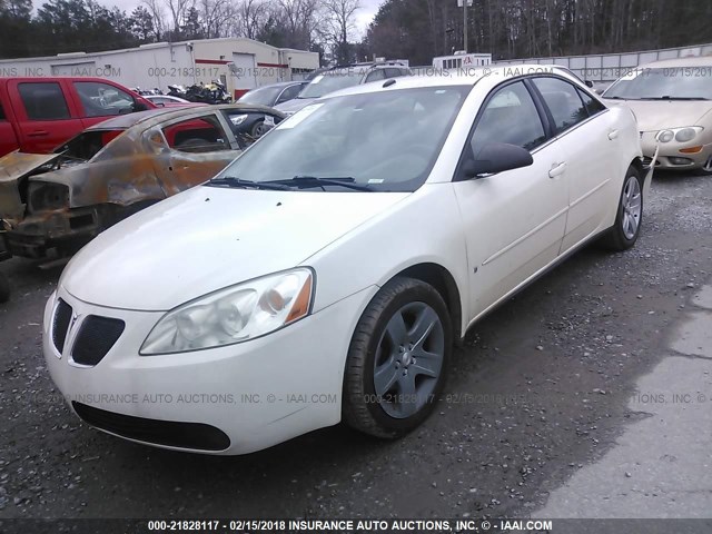 1G2ZG57B684219335 - 2008 PONTIAC G6 SE WHITE photo 2