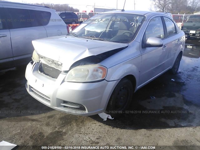 KL1TD56EX9B616329 - 2009 CHEVROLET AVEO LS/LT SILVER photo 2