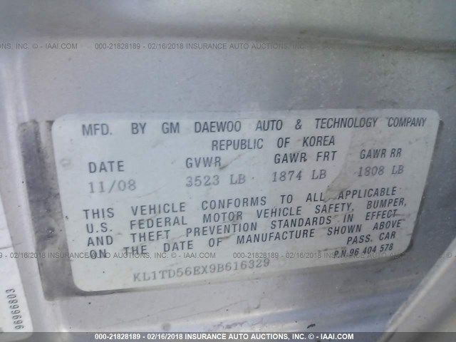 KL1TD56EX9B616329 - 2009 CHEVROLET AVEO LS/LT SILVER photo 9