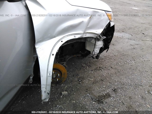 5XYKT4A67DG379914 - 2013 KIA SORENTO LX SILVER photo 6