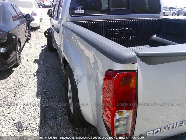 1N6AD0ER0GN796808 - 2016 NISSAN FRONTIER S/SV/SL/PRO-4X SILVER photo 3