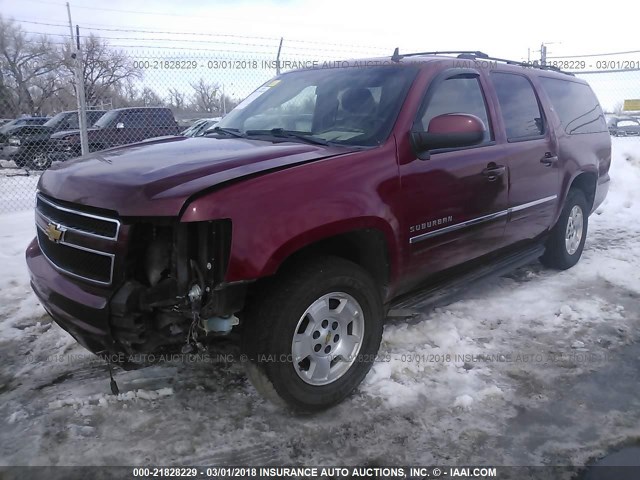 1GNSKJE3XBR138324 - 2011 CHEVROLET SUBURBAN K1500 LT MAROON photo 2