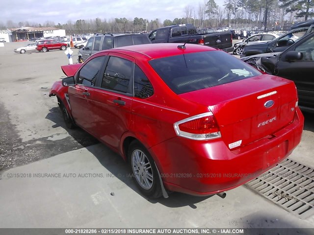 1FAHP35N08W140391 - 2008 FORD FOCUS SE/SEL/SES RED photo 3