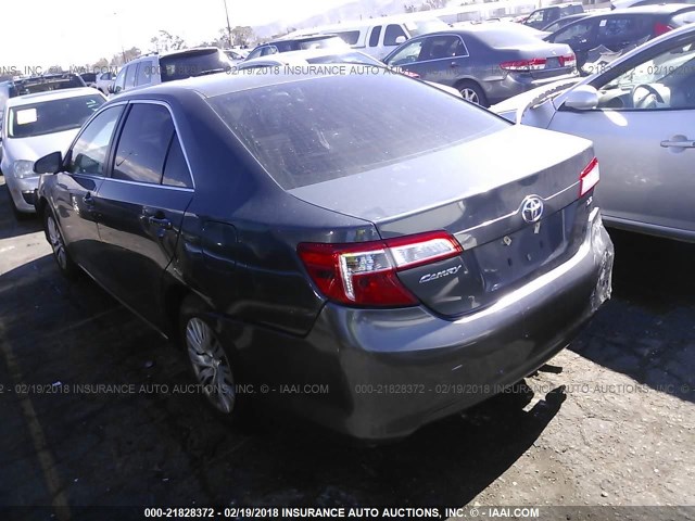 4T1BF1FK9CU041614 - 2012 TOYOTA CAMRY SE/LE/XLE 灰色 照片 3