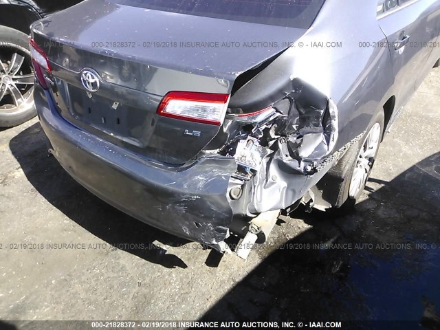 4T1BF1FK9CU041614 - 2012 TOYOTA CAMRY SE/LE/XLE 灰色 照片 6
