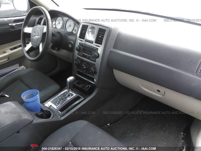 2C3LA43R86H308151 - 2006 CHRYSLER 300 BLACK photo 5