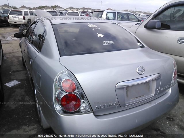 1N4AL11D15N429652 - 2005 NISSAN ALTIMA S/SL SILVER photo 3