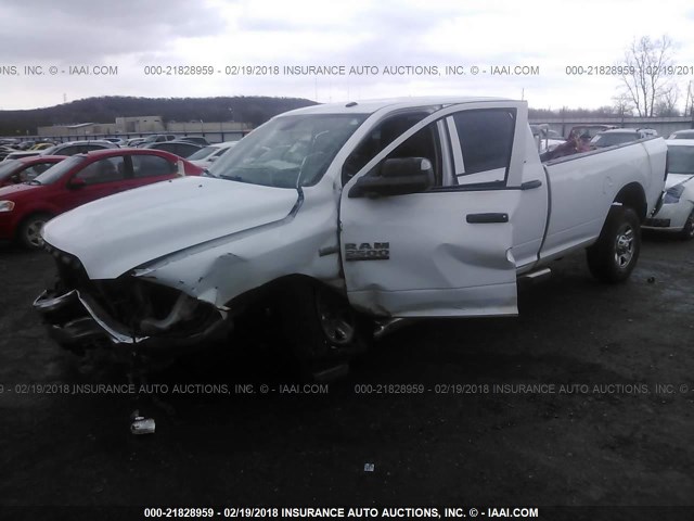 3C6TR5HTXFG537033 - 2015 RAM 2500 ST WHITE photo 2