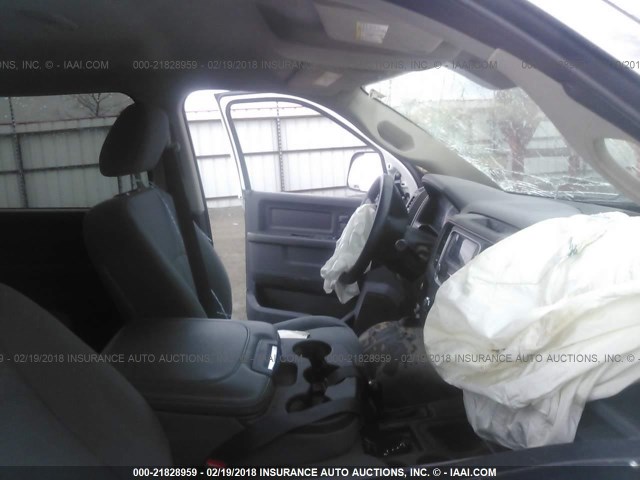 3C6TR5HTXFG537033 - 2015 RAM 2500 ST WHITE photo 5