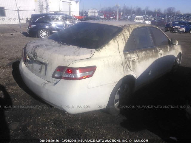 4T1BF3EK3AU522131 - 2010 TOYOTA CAMRY SE/LE/XLE WHITE photo 4
