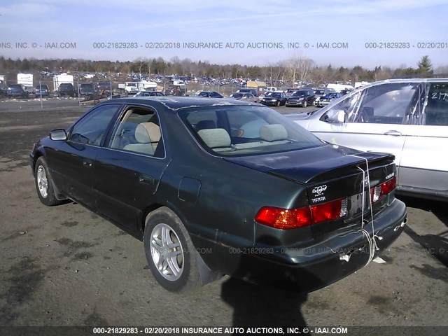 4T1BG22K61U795513 - 2001 TOYOTA CAMRY CE/LE/XLE 绿色 照片 3