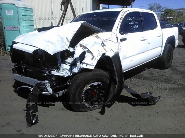 5TFCZ5AN9JX126568 - 2018 TOYOTA TACOMA DBL CAB/SR/TRDSPT/OR/PRO თეთრი ფოტო 2