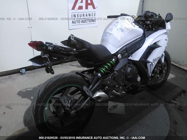 JKAEXEE16FDA19067 - 2015 KAWASAKI EX650 E WHITE photo 4
