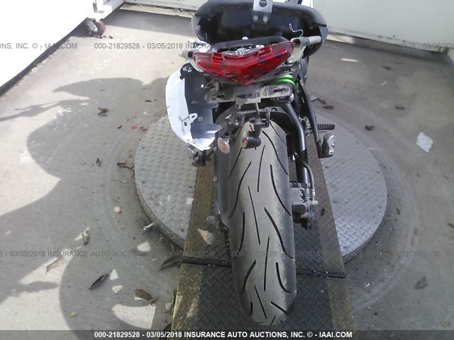 JKAEXEE16FDA19067 - 2015 KAWASAKI EX650 E WHITE photo 6