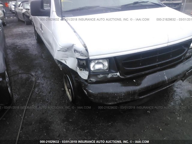 1FTRE14273HA48661 - 2003 FORD ECONOLINE E150 VAN WHITE photo 6