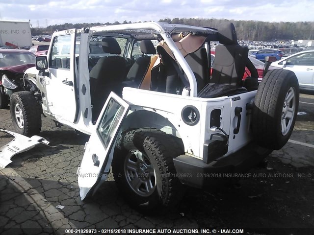 1C4BJWDG0HL516997 - 2017 JEEP WRANGLER UNLIMITE SPORT WHITE photo 3