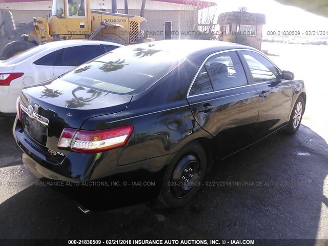 4T1BK3EK8AU101887 - 2010 TOYOTA CAMRY SE/LE/XLE BLACK photo 4