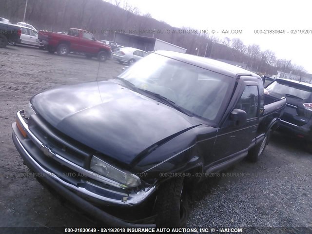 1GCDT19W4Y8278581 - 2000 CHEVROLET S TRUCK S10 BLACK photo 6