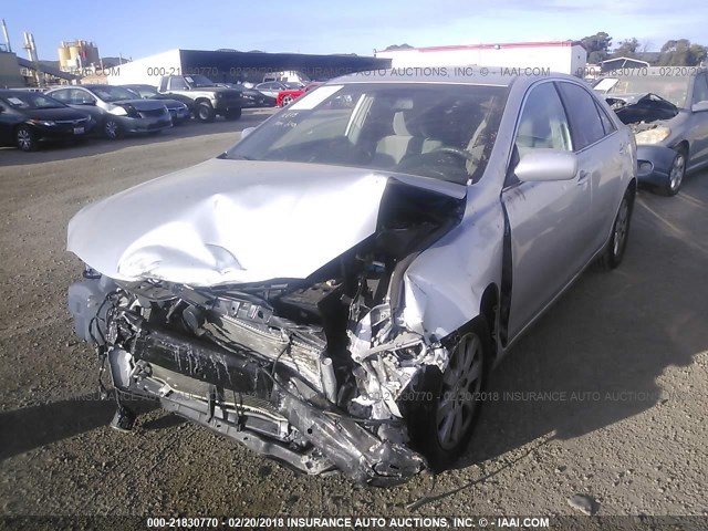 4T1BE46K58U199542 - 2008 TOYOTA CAMRY CE/LE/XLE/SE SILVER photo 2