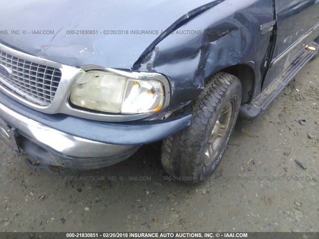 1FMRU1564YLB35986 - 2000 FORD EXPEDITION XLT 蓝色 照片 6