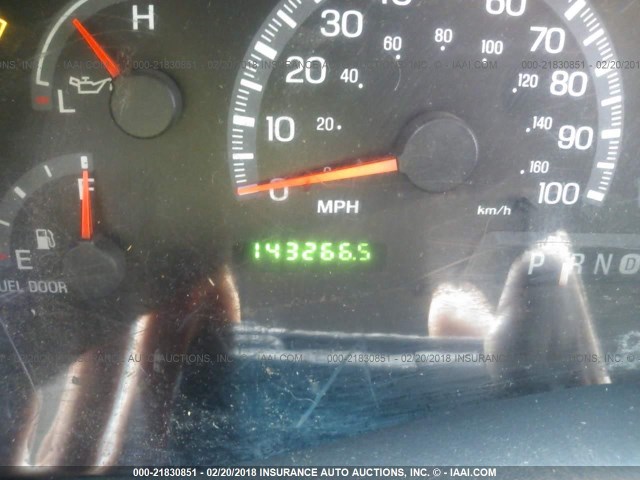 1FMRU1564YLB35986 - 2000 FORD EXPEDITION XLT 蓝色 照片 7