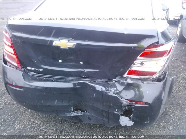 1G1JB5SG7H4142896 - 2017 CHEVROLET SONIC LS 黑色 照片 6