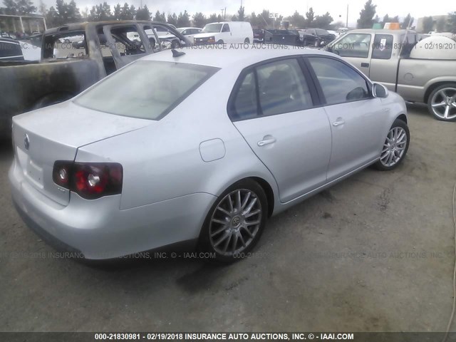 3VWRA71KX9M009356 - 2009 VOLKSWAGEN JETTA WOLFSBURG 银色 照片 4