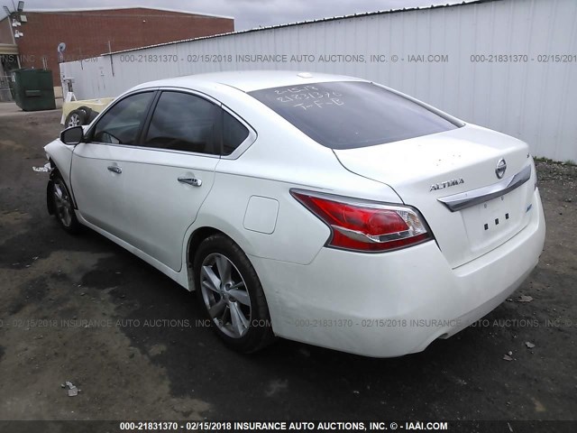 1N4AL3AP8EN249994 - 2014 NISSAN ALTIMA 2.5/S/SV/SL WHITE photo 3