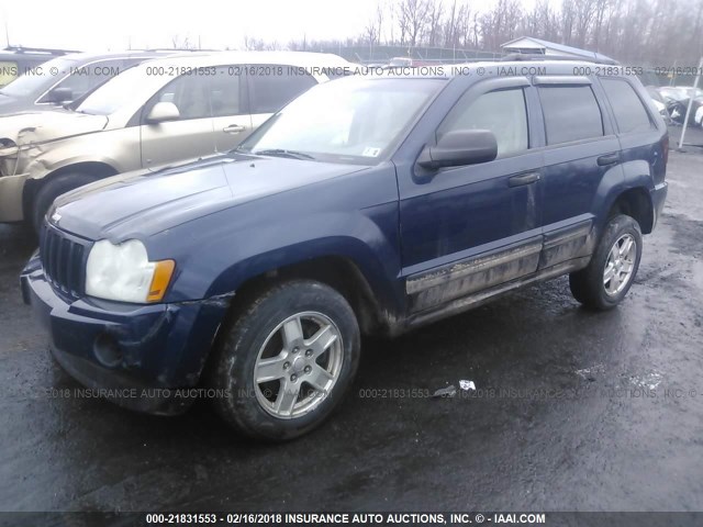 1J4GR48K15C584426 - 2005 JEEP GRAND CHEROKEE LAREDO/COLUMBIA/FREEDOM BLUE photo 2