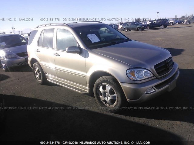 4JGAB54E52A345177 - 2002 MERCEDES-BENZ ML 320 GOLD photo 1