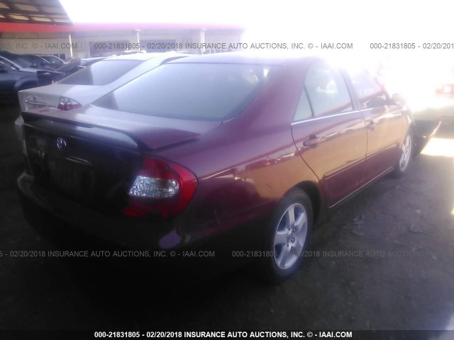 JTDBE32K220109265 - 2002 TOYOTA CAMRY LE/XLE/SE მუქწითელი ფოტო 4