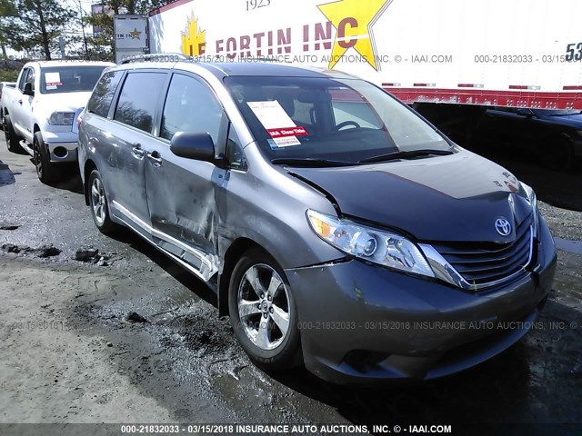 5TDKK3DC8GS742081 - 2016 TOYOTA SIENNA LE BROWN photo 1